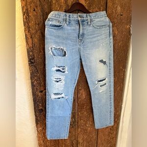 Distressed Light Blue Boyfriend Jeans